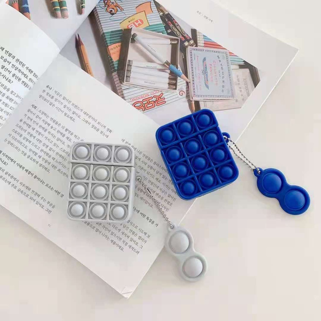 Vỏ bảo vệ hộp sạc tai nghe compatible for airpods 1/2/3 bằng silicon giảm căng thẳng