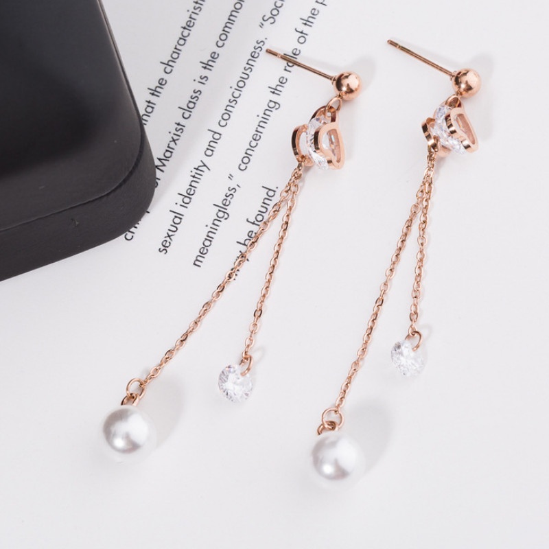 Bông Tai Tua Rua Dài Ngọc Trai Và Đá Nhân Tạo Titan Ko Han Rỉ TT 4343