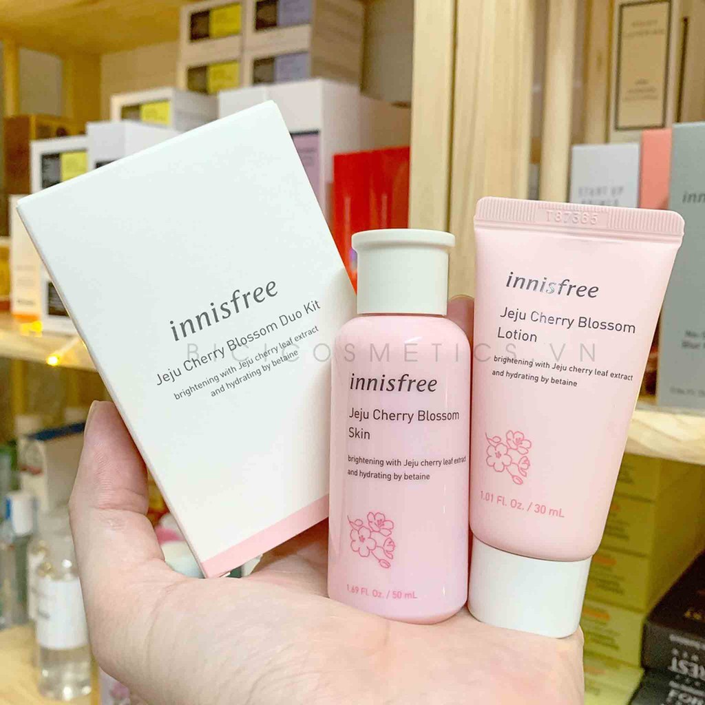 Bộ Kit Dưỡng Trắng 2 Món Innisfree Jeju Cherry Blossom Duo Kit