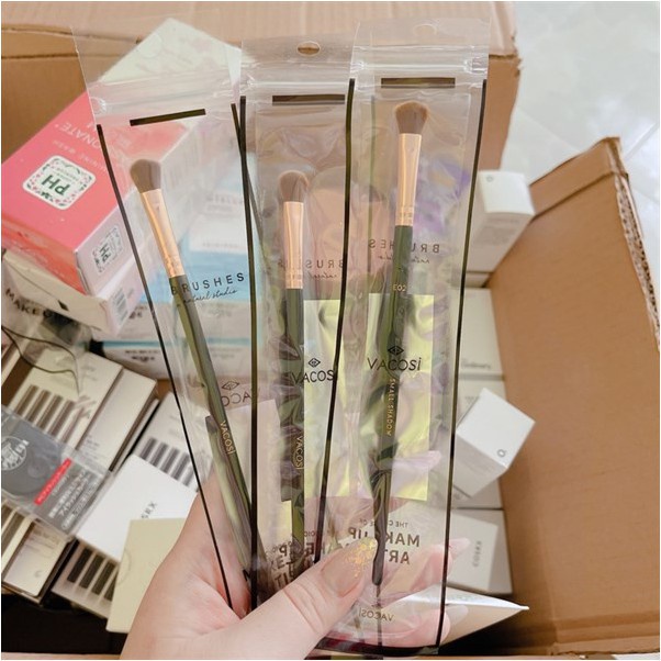 Cọ Vacosi E02 Cọ‎ Phủ và Tán Phấn Mắt Hàn‪ Quốc