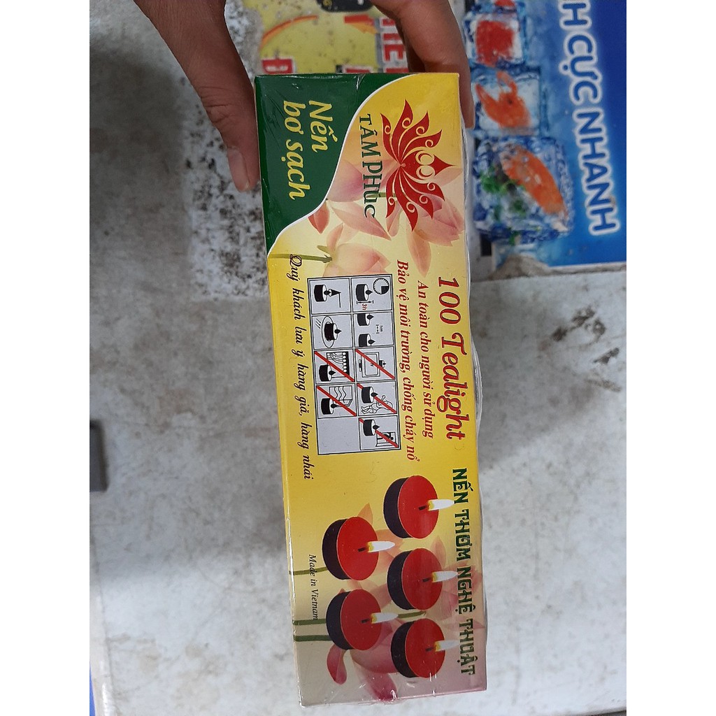 Nến sạch thực vật đế sắt vỉ 100 viên thời gian cháy 4h +_ 5%.