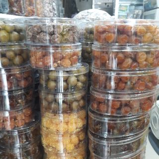 Ô mai mơ sữa 300g 60k