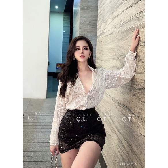 Áo sơ mi kim sa cộng chân váy