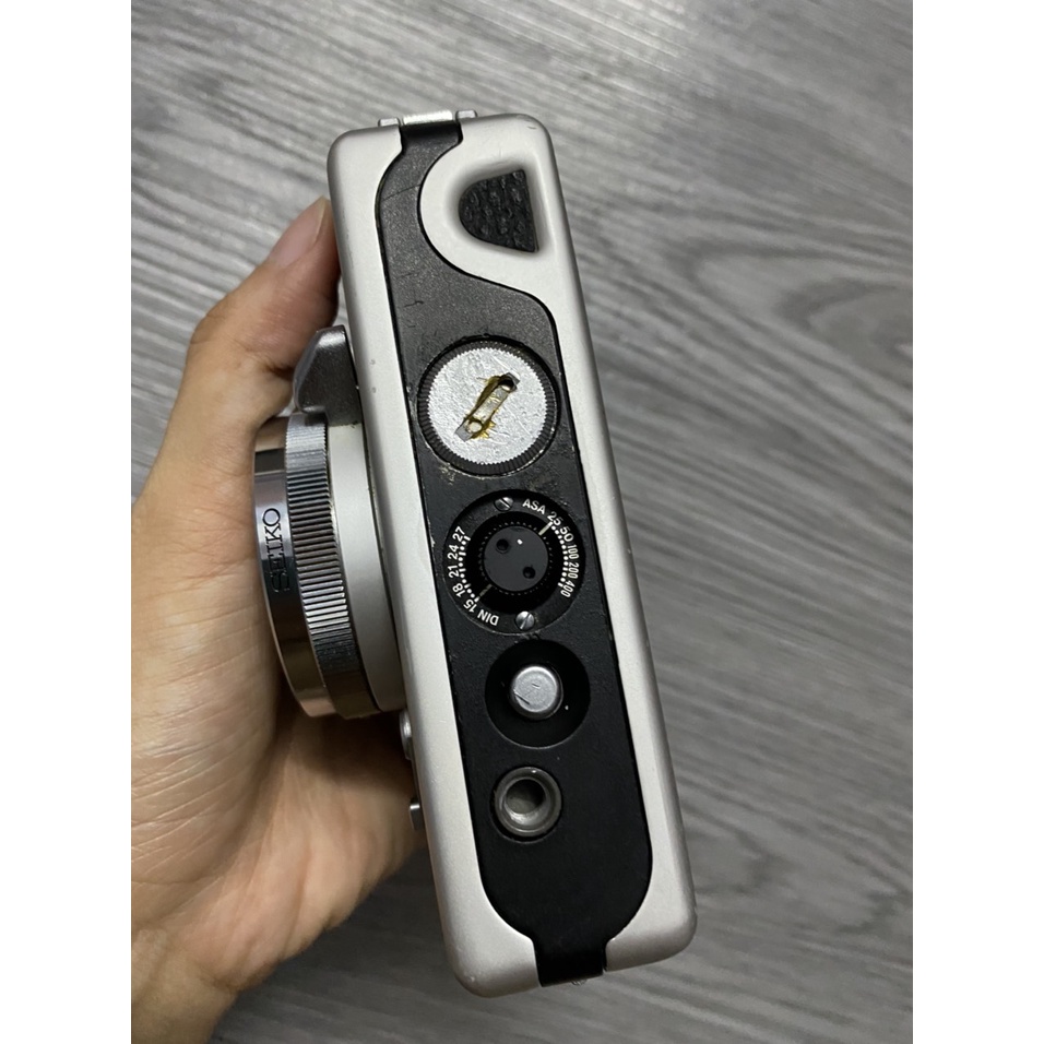 Máy film half frame Canon Demi EE17