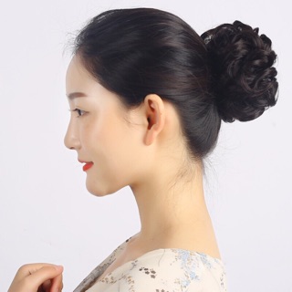 Búi xoăn tóc giả