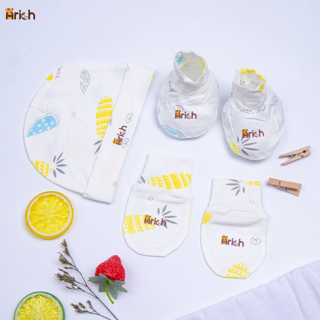 Set mũ bao tay bao chân Arich cho bé hình họa tiết xinh xắn