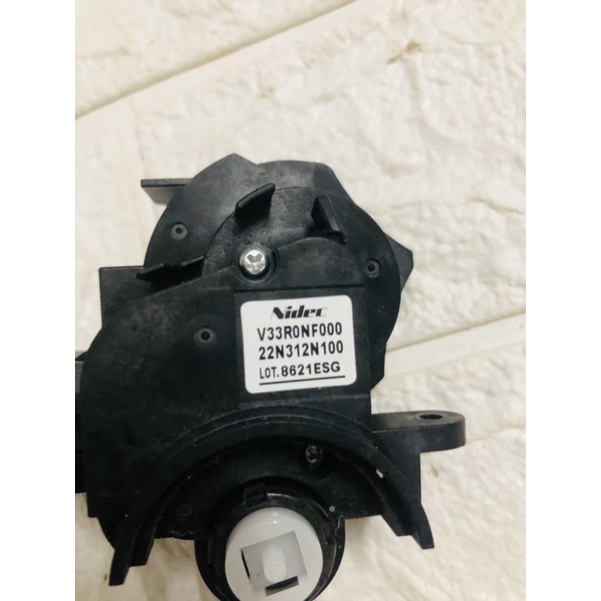Motor chổi quét giữa và cạnh Robot hút bụi Panasonic Rulo