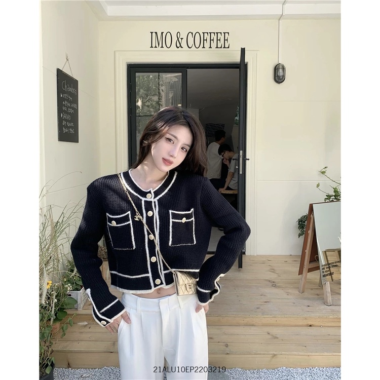 Áo len nữ tay dài gài nút khuy viền kiểu dáng ulzzang Hàn Quốc Fmstyle Saigon 21ALU11A961004 | BigBuy360 - bigbuy360.vn