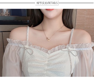 váy ăn cưới , váy hở vai
