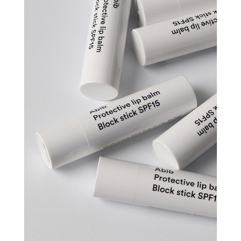 Son Dưỡng Môi chống nắng Căng Mềm Abib Protective Lip Balm Block Stick SPF 15 3.3ml