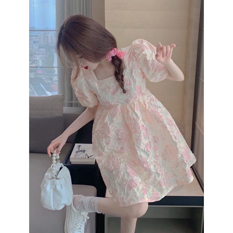 Đầm babaydoll cổ vuông tay bồng nhấn eo