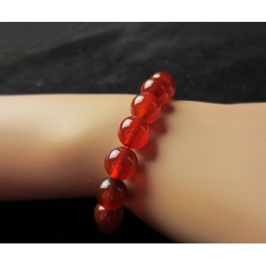 Vòng Tay Phong Thủy Đá Mã Não Đỏ tròn trơn sp4