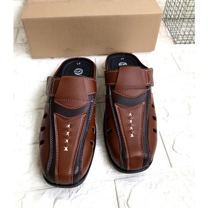 Dép sapo nam mẫu mới, da mềm, kiểu dáng đẹp, size từ 38-43, đế khâu sẵn rất chắc chắn