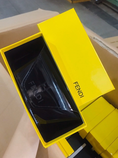 ❌FULLBOX HÃNG❌MẮT KÍNH MÁT NỮ FENDI XẾCH HÀN QUỐC GỌNG KIM LOẠI CAO CẤP HOT TREND | BigBuy360 - bigbuy360.vn