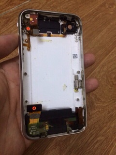 Vỏ lưng 3gs có sẵn đồ