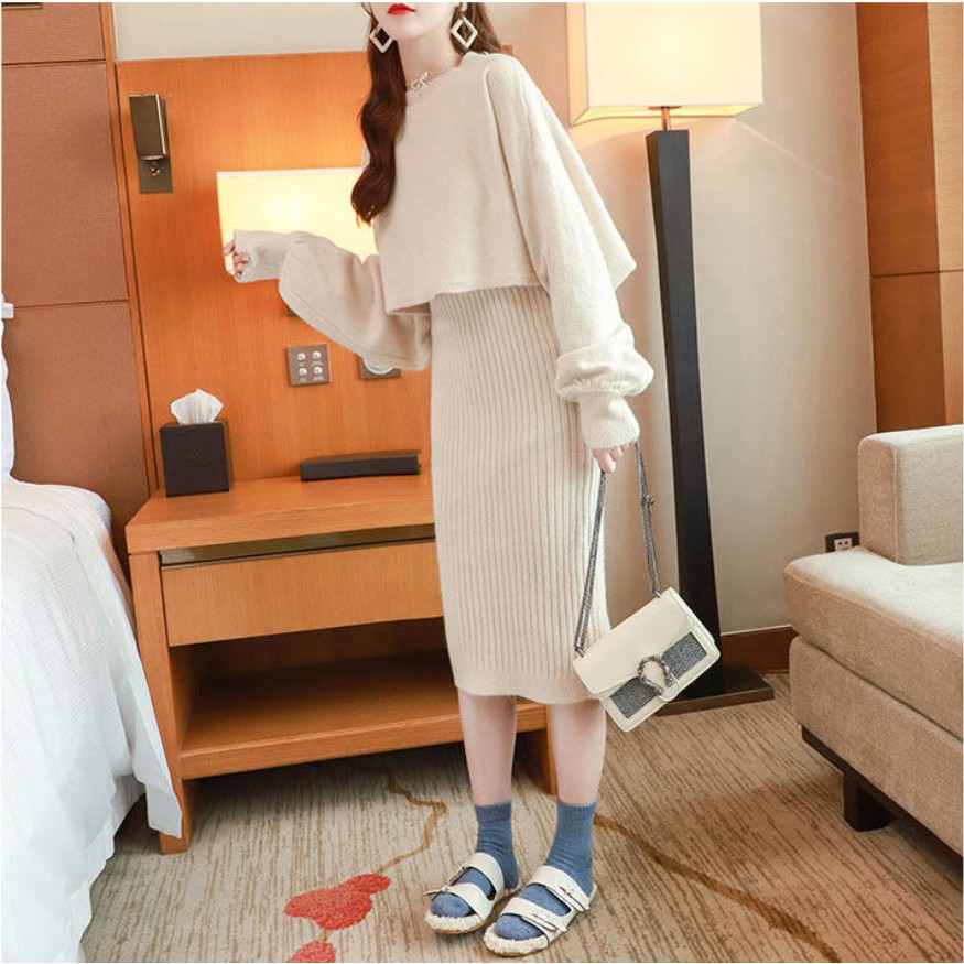 Bộ áo sweater dáng rộng + chân váy thời trang xinh xắn kiểu Hàn Quốc