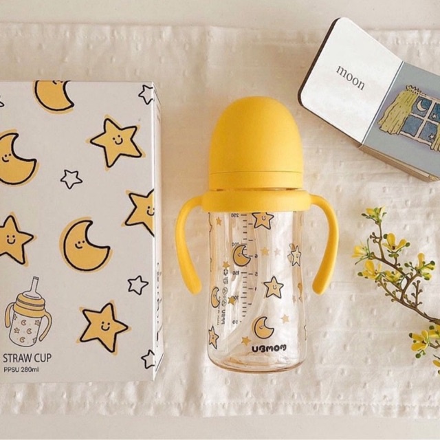 Bình tập hút uống nước uống sữa cao cấp UB Mom Hàn Quốc, chịu nhiệt tốt, phù hợp cả pha sữa cho bé và tiệt trùng kĩ