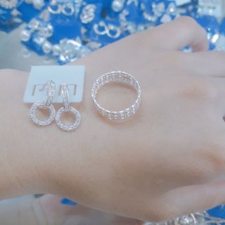 Sale nhẫn kim tiền kép, btai bạc xinh