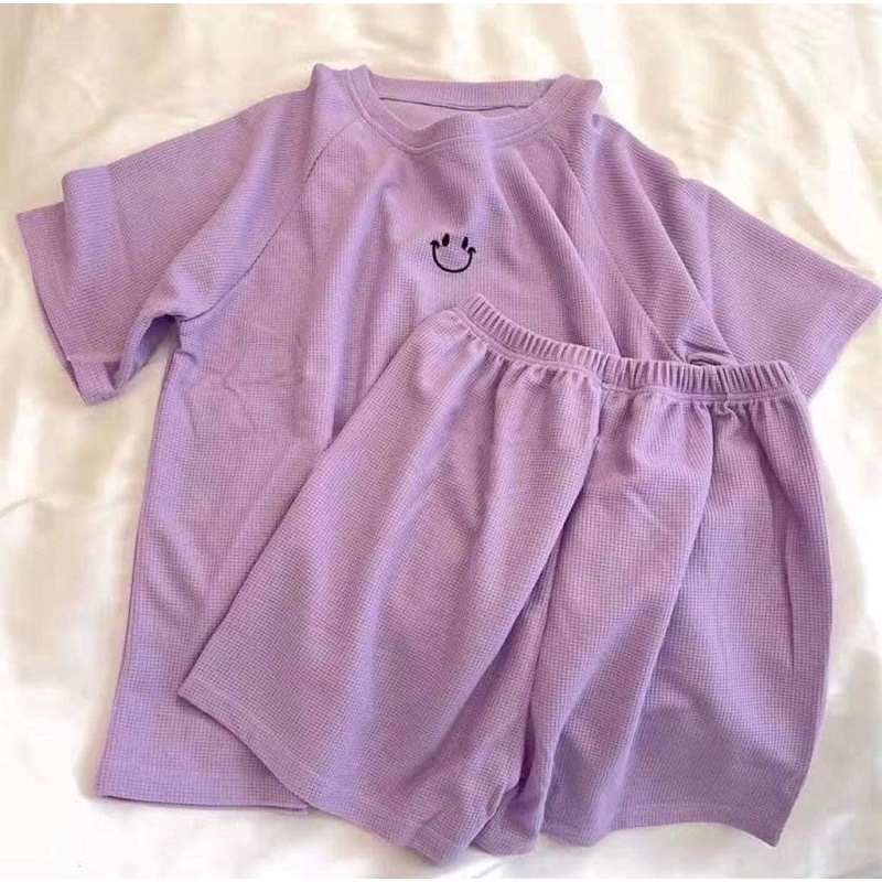 Set bộ tổ ong thêu hình MẶT CƯỜI nữ Bộ đồ quần short kèm áo thun form rộng tay lỡ hàn quốc Ulzzang