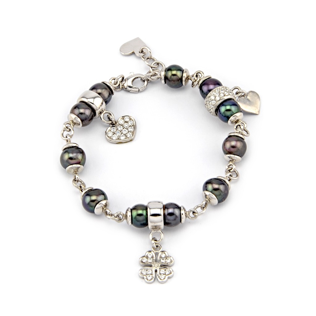 Lắc tay charm đen cỏ 4 lá (MSP: TUANNGOC269342)