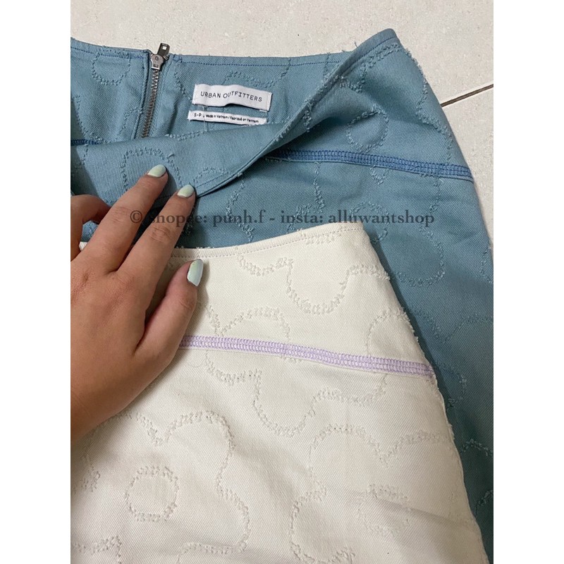 Chân váy kaki Sunny Distressed DenimSkirt UO VNXK | BigBuy360 - bigbuy360.vn