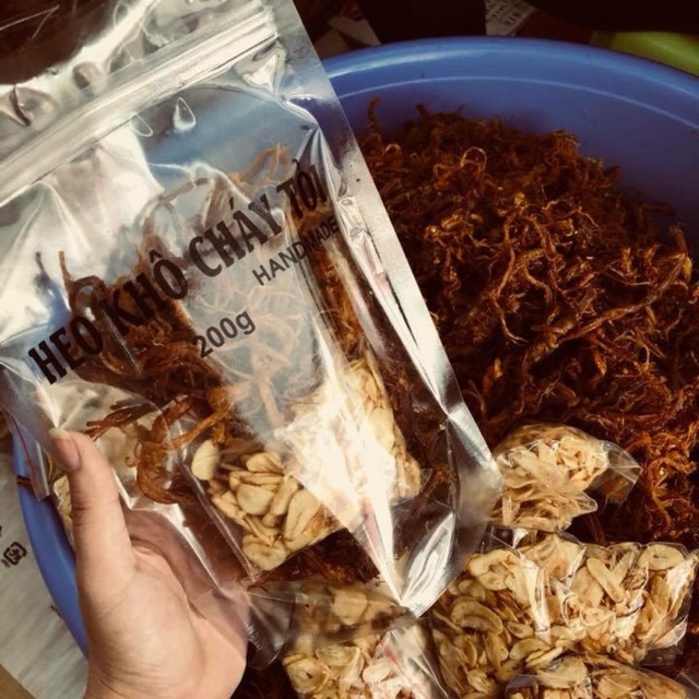 Heo khô cháy tỏi