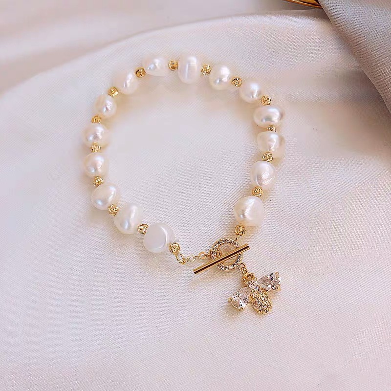 Lắc tay hạt trai nước ngọt LEMI Vòng tay con ong đính đá Zircon chốt cài ngang phong cách Vintage
