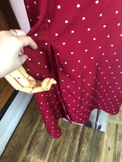 Đầm maxi bi đỏ cột eo - Hình thật