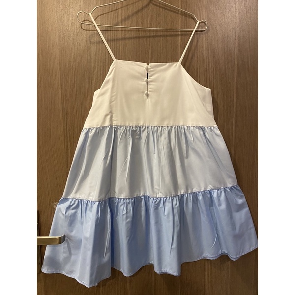 Pass đầm Dottie 3 tầng size S