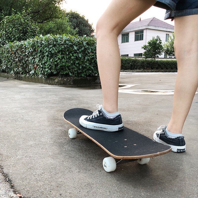 (Ảnh Thật) Ván Trượt Thế Thao, Ván Phát Sáng Skateboard Gỗ Phong 8 Lớp Bánh Led Và Bánh Cao Su Đặc Họa Tiết Đa Dạng