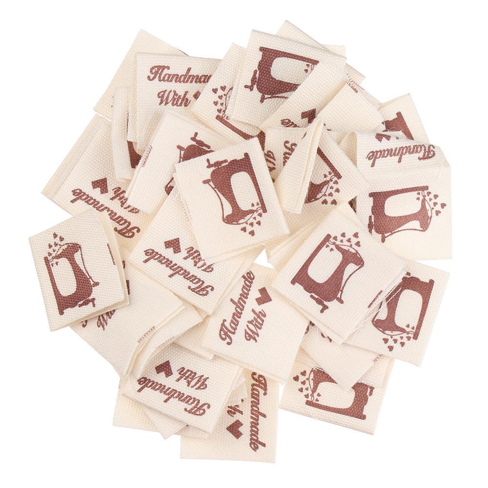 Set 50 Nhãn Dán Quần Áo Đan Len Hình Trái Tim Xinh Xắn