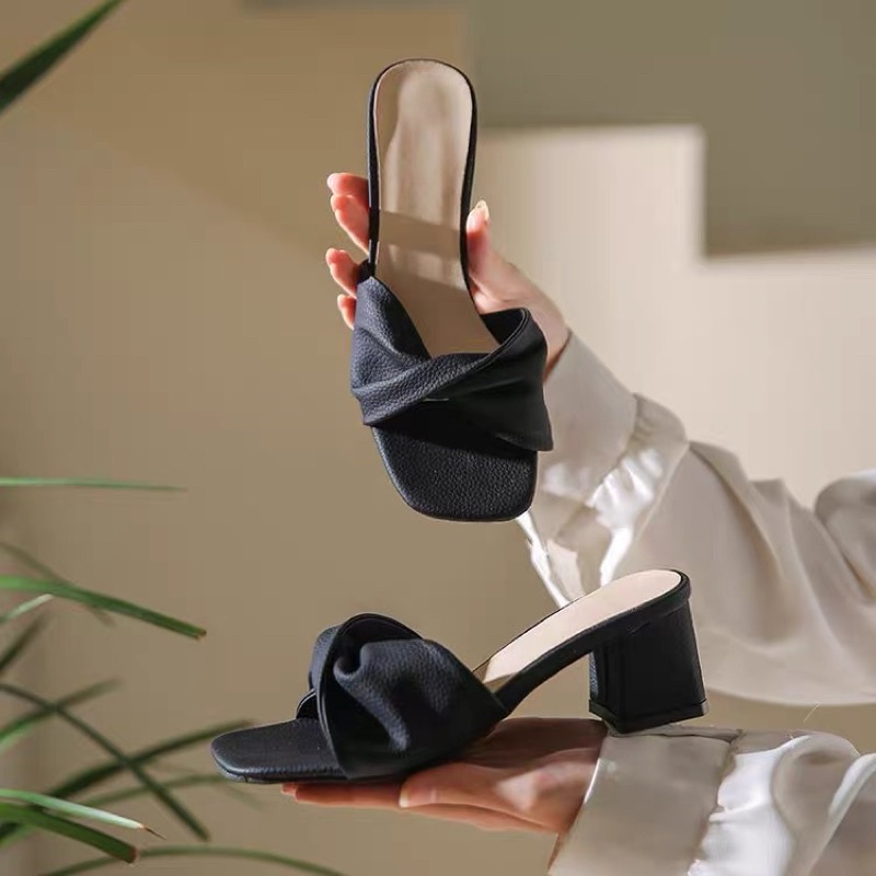 (HÀNG CÓ SẴN) Guốc da mềm quai xoắn BIG SIZE 40-41-42