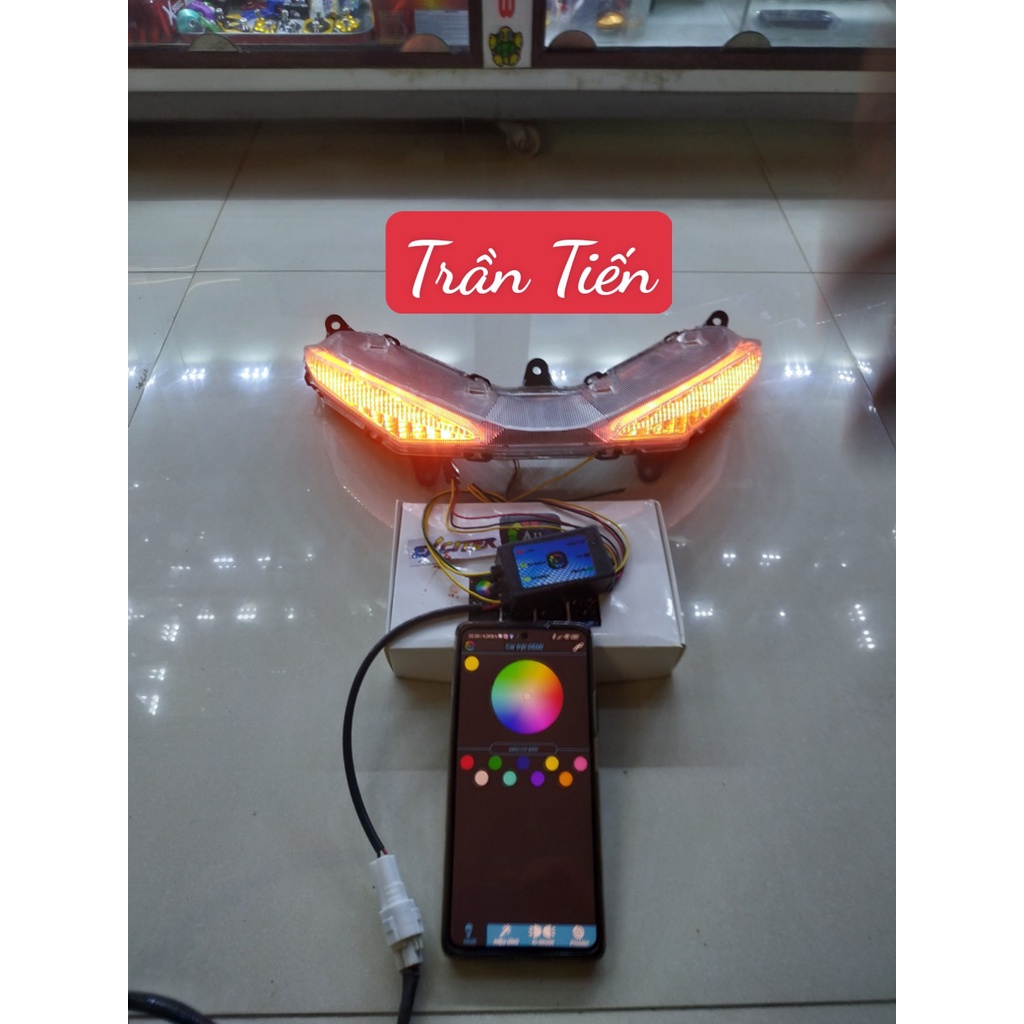 Đèn audi A11 i8 gắn Ex150 Ex155 Win X lắp đặt như zin