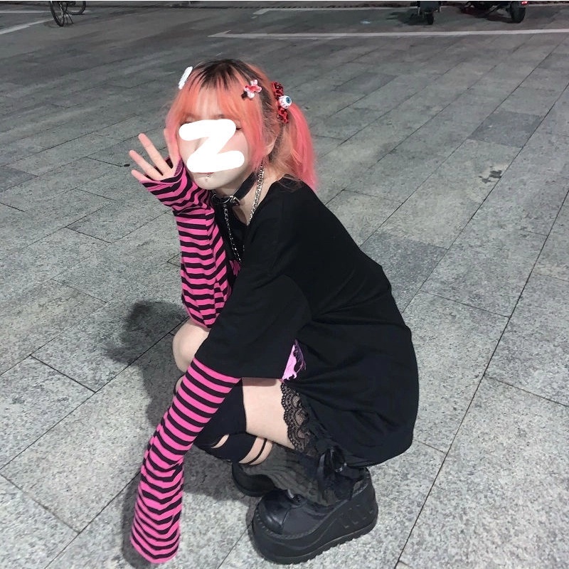 Áo thun đen tai dài dáng rộng phong cách Harajuku thời trang cho nữ