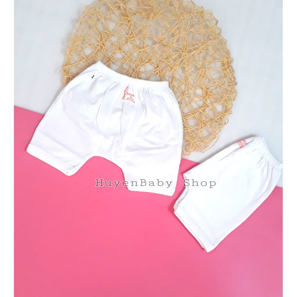 (sale off) Quần đùi mặc bỉm màu trắng Baby Moon cho bé từ sơ sinh đến 9kg loại đẹp