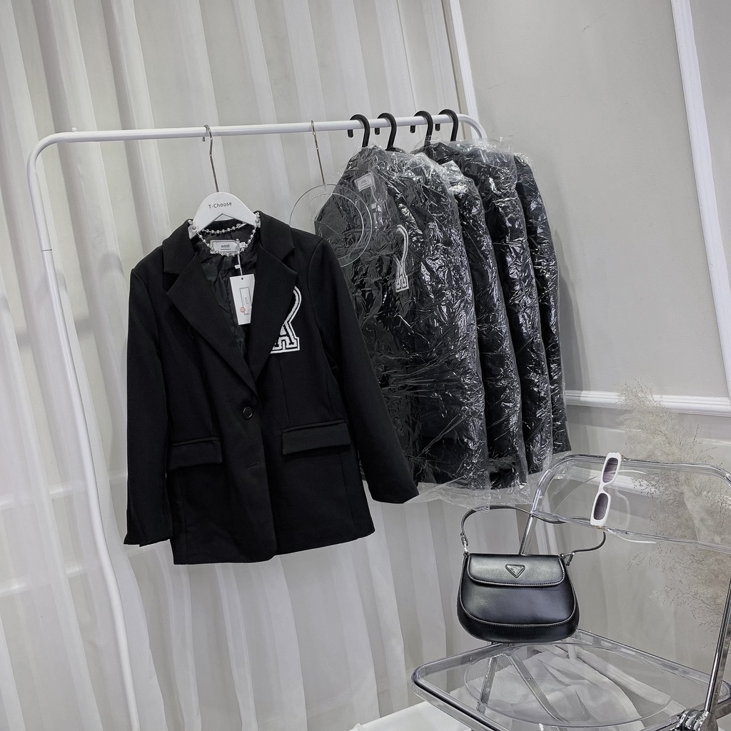 Áo Tchoose, áo vest thêu họa tiết nổi 2 lớp chất dày dặn - T141 | BigBuy360 - bigbuy360.vn
