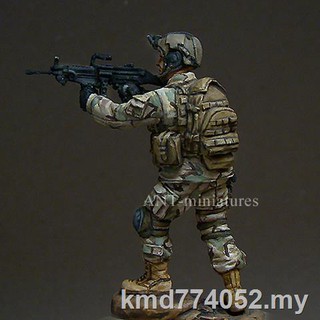 Mô Hình Lính Quân Đội Mỹ Màu Trắng Bằng Nhựa Resin ๑1/35 168