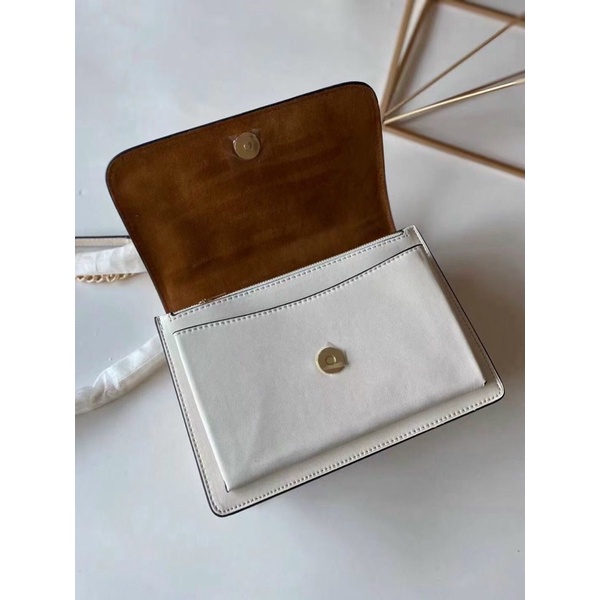 Túi xách Coach Klare thêu hoa 3D cực xinh