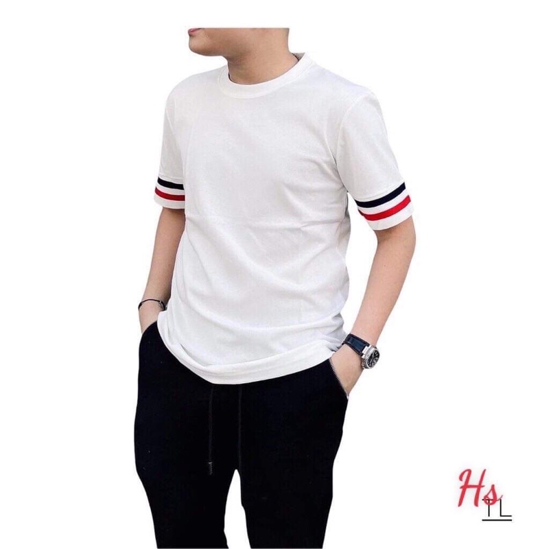 Áo phông cổ tròn tay viền đỏ HSU1
