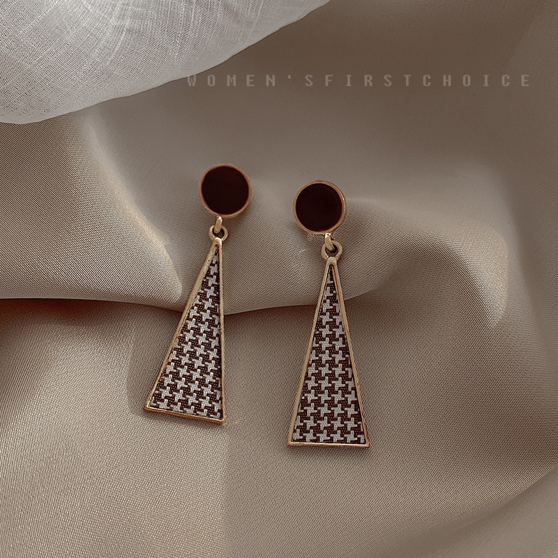 Hoa Tai Dáng Dài Mạ Bạc Thiết Kế Đơn Giản Thời Trang