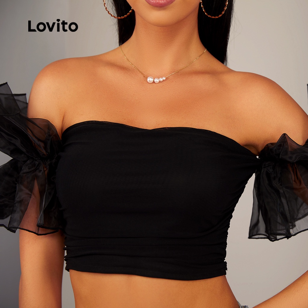 Lovito Áo Kiểu Trễ Vai Nhún Bèo Màu Đen Thời Trang Gợi Cảm L20D1004