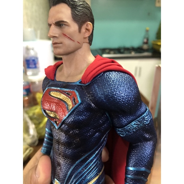 Mô hình tượng tĩnh Siêu nhân Superman Sup 1/6 31cm - Empire Toys Crazy Toys