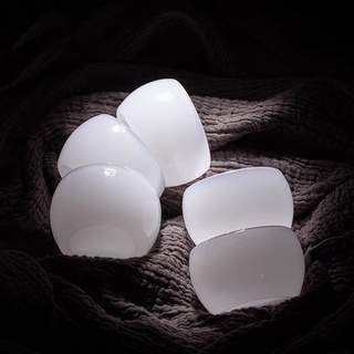 Glass tea cup pure white and translucent high quality tea cup