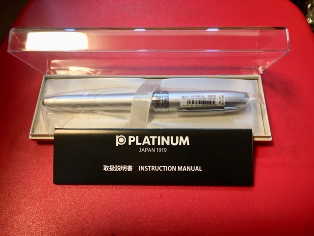 Bút máy Platinum Plaisir