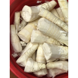 Măng ngâm tỏi ớt 1,6kg (đặc sản)