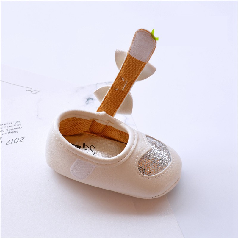 Giày phong cách Mary Jane đế mềm họa tiết trái tim dễ thương cho bé gái