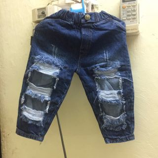 Quần bò cho bé trai