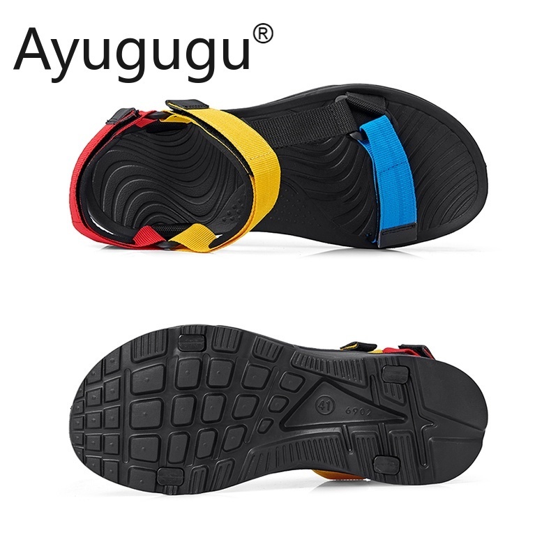 Dép Sandal Thể Thao Chống Trượt Size 36-46 Dành Cho Nam Và Nữ Xăng đan Đen