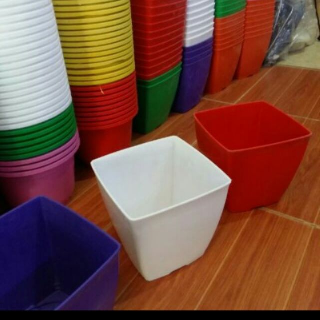 Chậu vuông 16cm( RẺ VÔ ĐỊCH)
