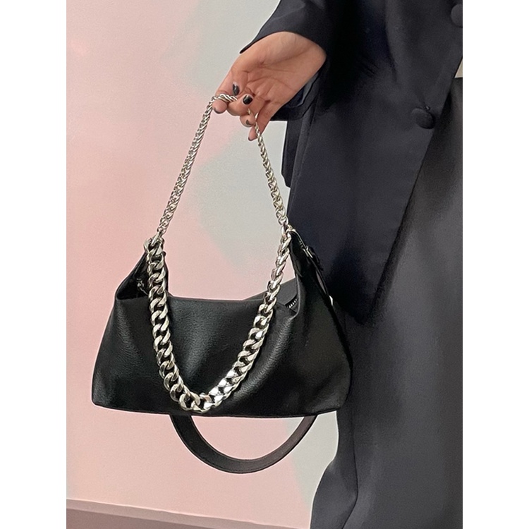 Túi Đeo Chéo Kiểu Dây Xích Sang Trọng Quý Phái